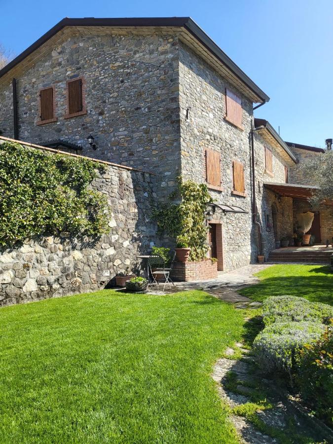 Old Village Linda - Tra Lunigiana & Cinque Terre Comano  Luaran gambar